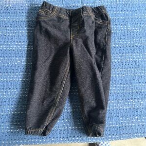 Two bottoms 12-18 months carters and gap